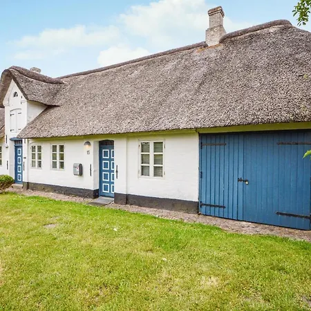 3 Bedroom Awesome In Vakantiehuis Højer