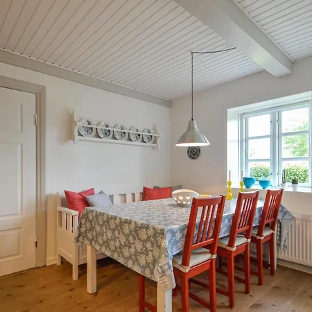 3 Bedroom Awesome In