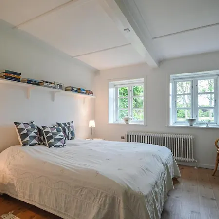 3 Bedroom Awesome In Vakantiehuis *